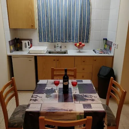 Demetris * Айя-Напа