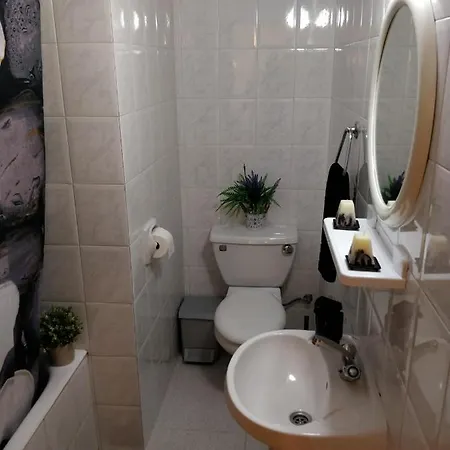 Demetris Айя-Напа